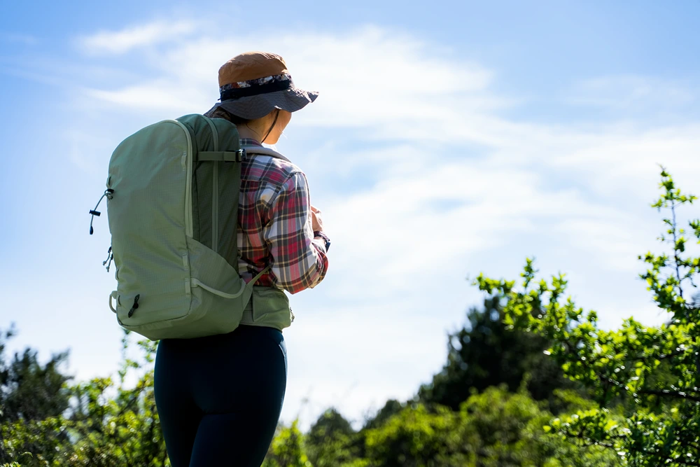 Staying Safe While Traveling Solo